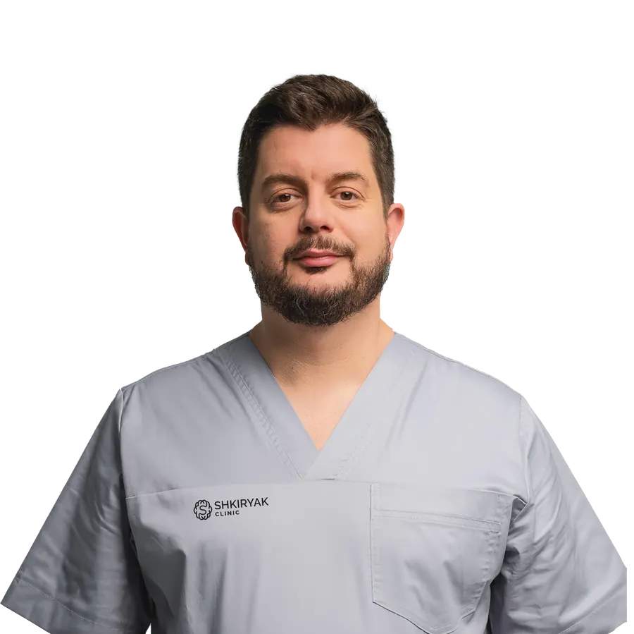Лікар Антон Шкіряк — провідний нейрохірург, онколог та засновник Shkiryak Clinic у Києві та Ужгороді