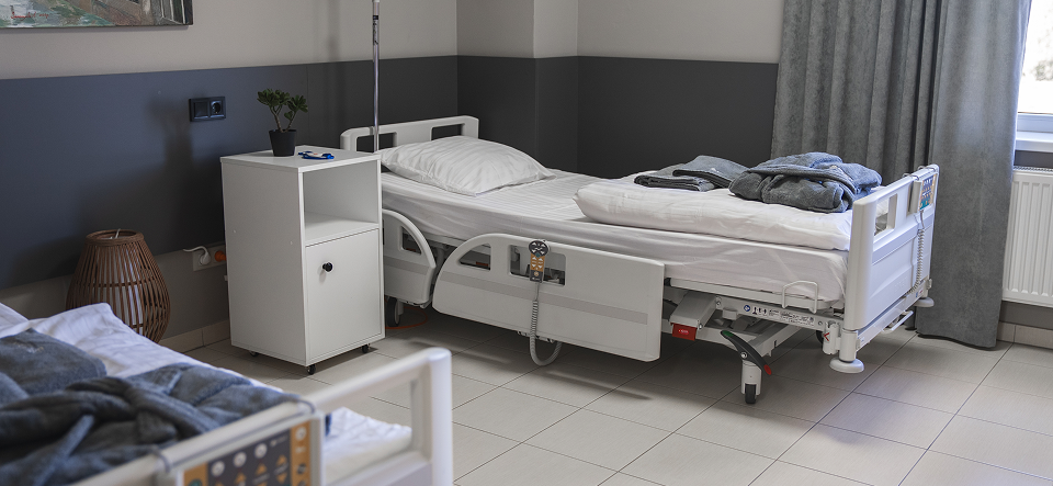 Сучасний медичний центр Shkiryak Clinic у Києві та Ужгороді — лікування нейрохірургічних та онкологічних захворювань