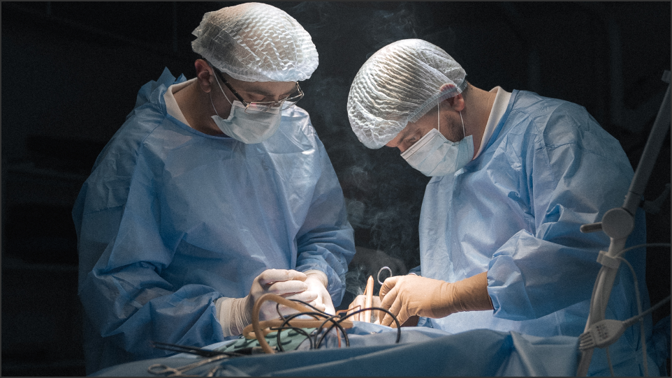 Сучасний медичний центр Shkiryak Clinic у Києві та Ужгороді — лікування нейрохірургічних та онкологічних захворювань