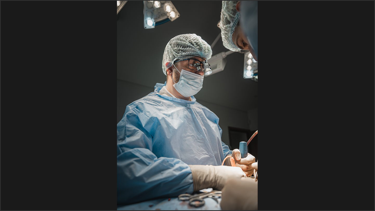 Сучасний медичний центр Shkiryak Clinic у Києві та Ужгороді — лікування нейрохірургічних та онкологічних захворювань